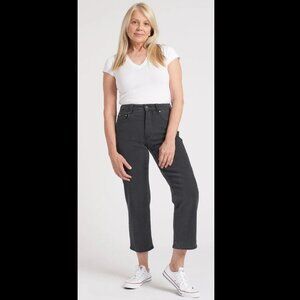 Universal Standard Etta High Rise Straight Leg Jeans 28 Inch - Washed Black - 16